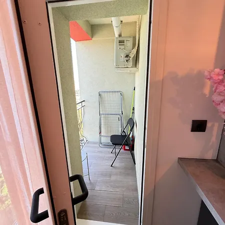 Apartament Rentnow Cozy Lev Tolstoi 43b With Balcony Chisinau