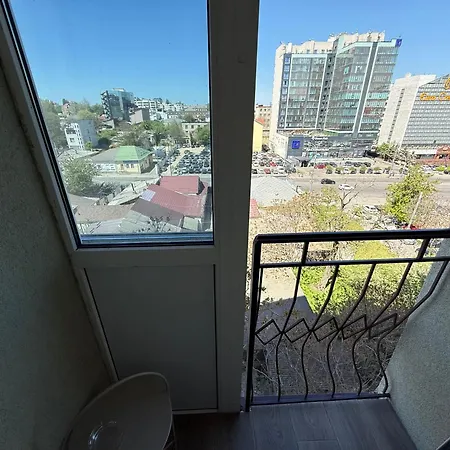 Rentnow Cozy Lev Tolstoi 43b With Balcony Apartament