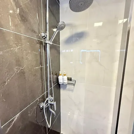 Apartament Rentnow Cozy Lev Tolstoi 43b With Balcony